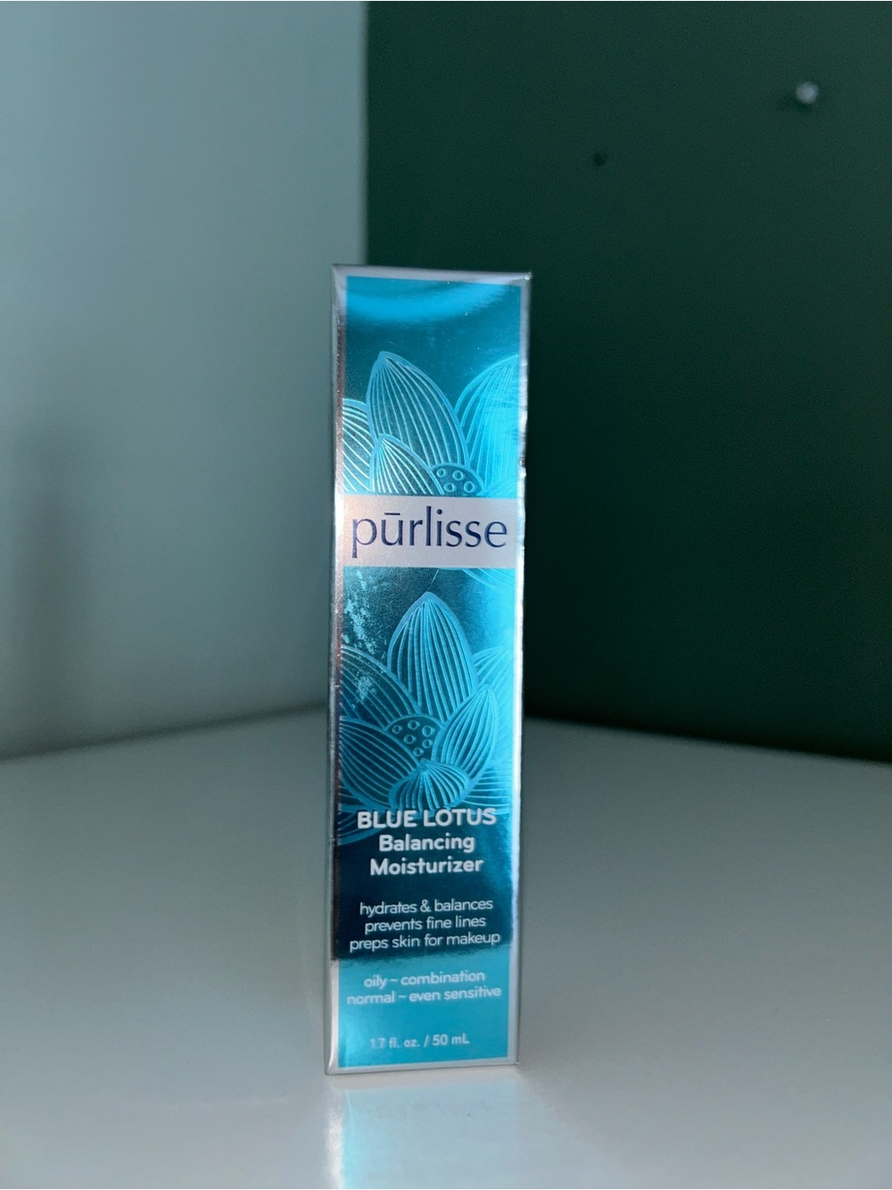 purlisse Blue Lotus Balancing Moisturizer